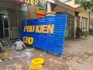 biển thanh lam tôn