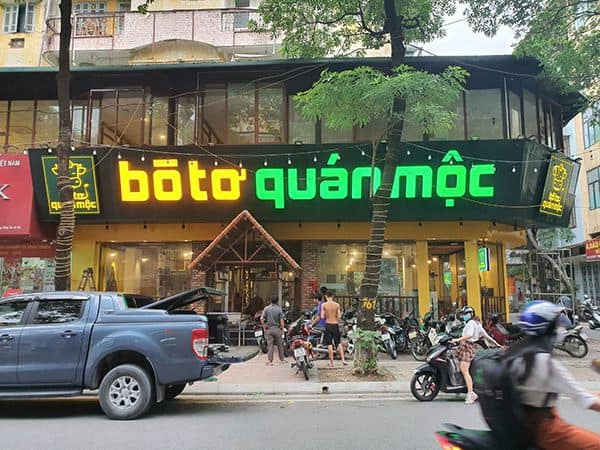 làm bảng hiệu nhà hàng tại quận 4