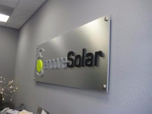 biển inox chữ nổi