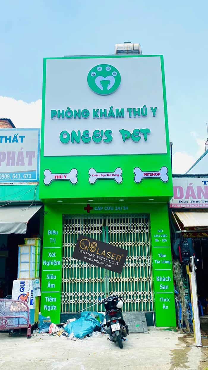 Bảng hiệu petshop tại quận 1