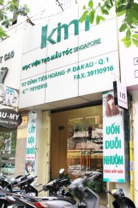 Bảng hiệu salon tóc tại quận 5
