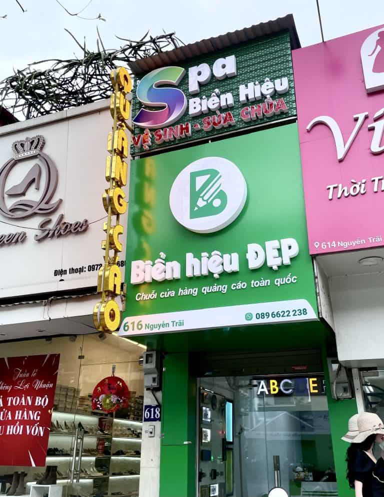 Biển hiệu đẹp 616 Nguyễn Trãi