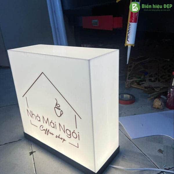 Thi công bảng hiệu hộp đèn chuyên nghiệp